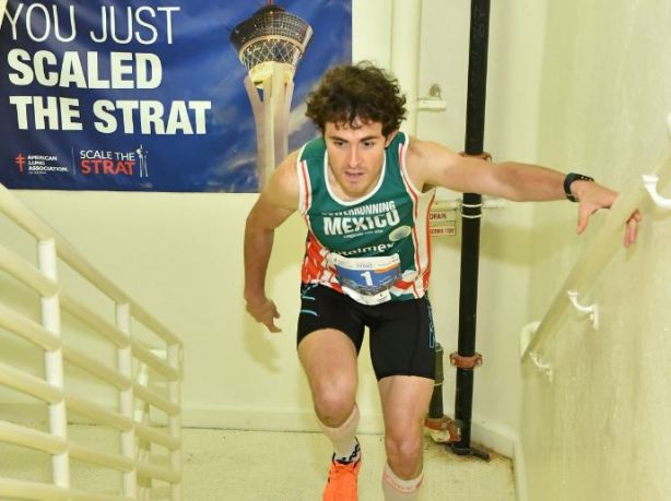 Alexis Trujillo Scale the Strat